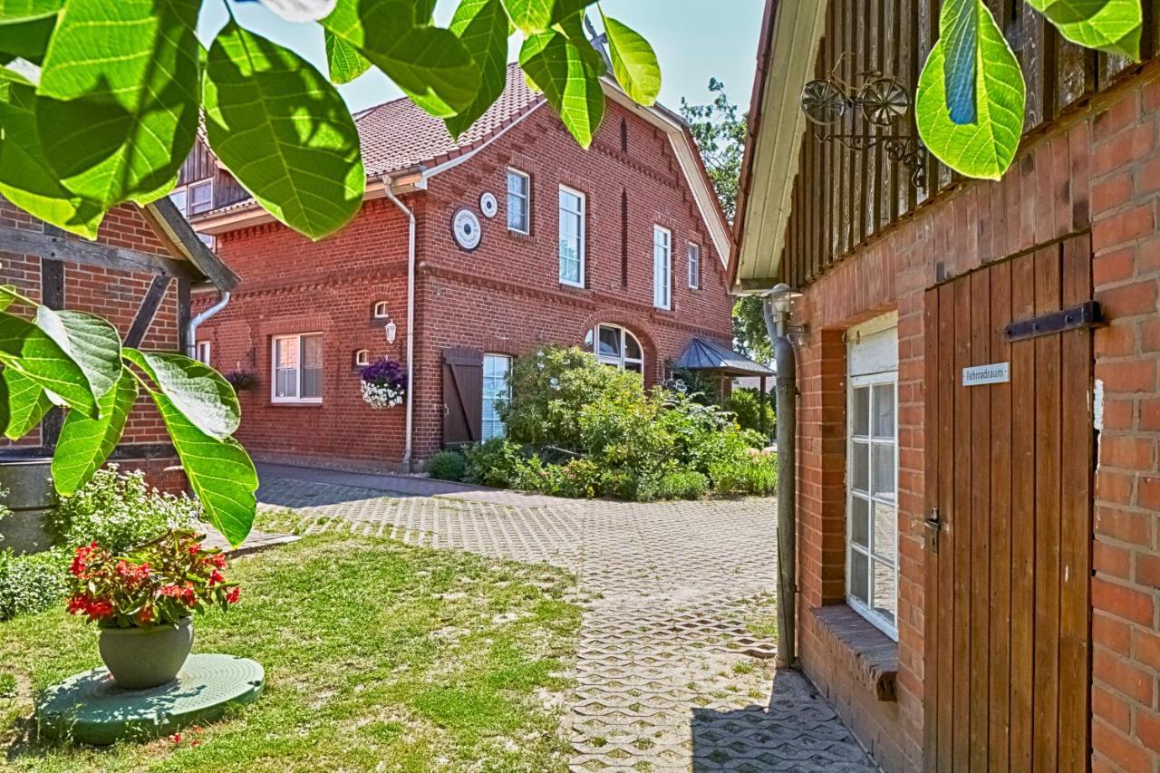 Elbhof Harnisch Hotell Bleckede Eksteriør bilde
